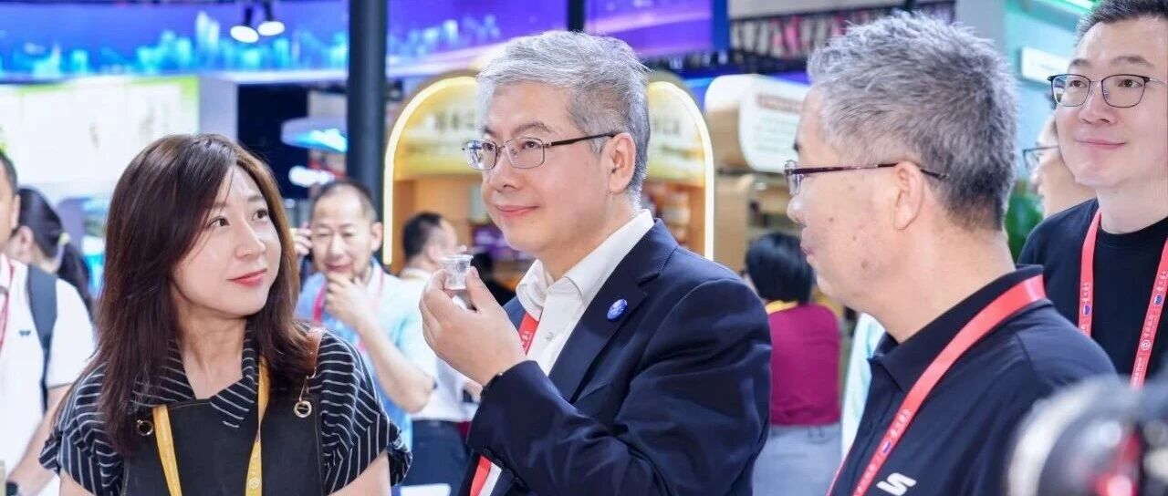 山海相逢，酒香赴约 | 西班酒庄亮相海口消博会，绽放宁夏风土魅力